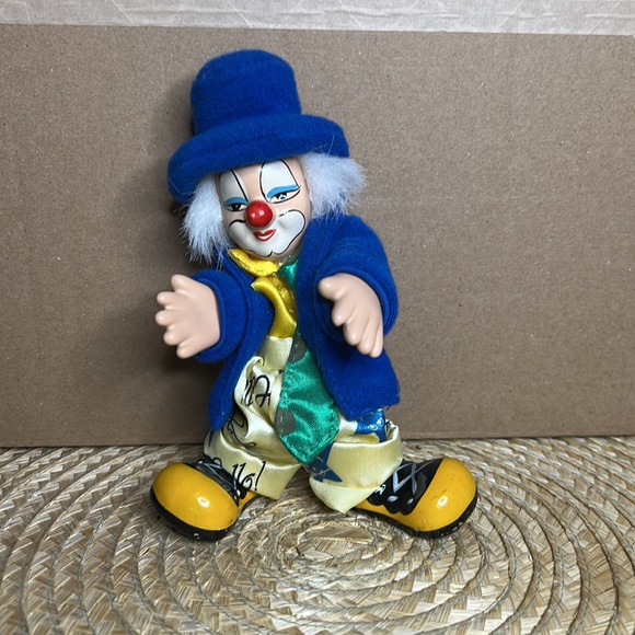 Vintage Figurine Clown Dolls Size 6.5” In Height - Picture 2 of 9
